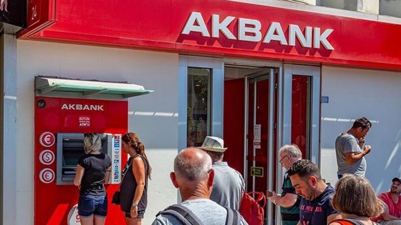 Akbank emekli promosyon ödemelerinde çıtayı 30 bin liraya yükseltti